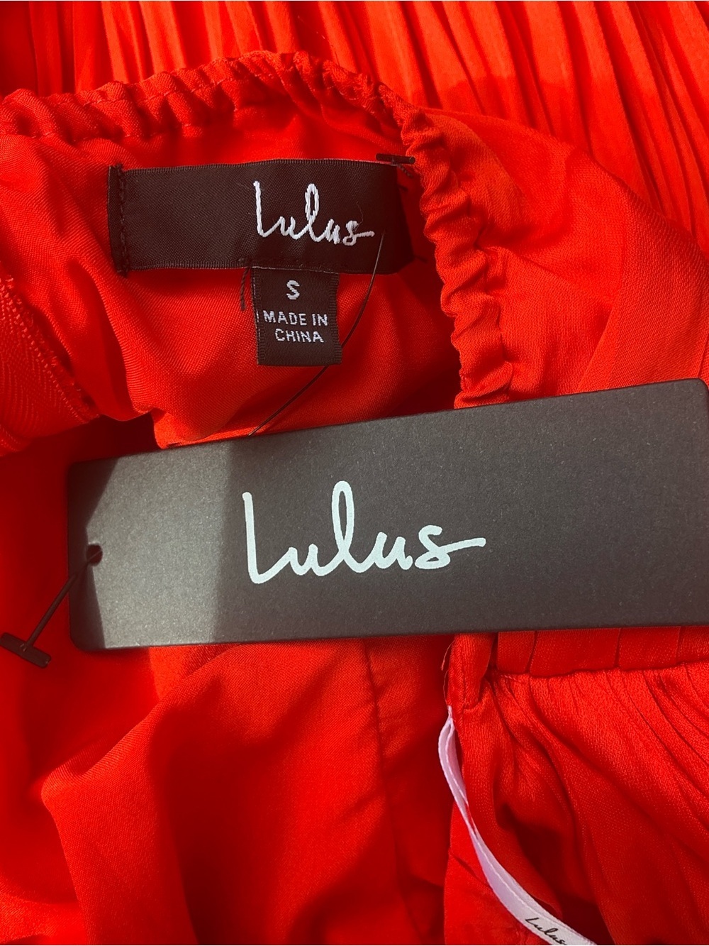NWT Lulu’s Pleasing Chicness Red Satin Halter Tiered Midi Dress Small Party Chic - Picture 10 of 10